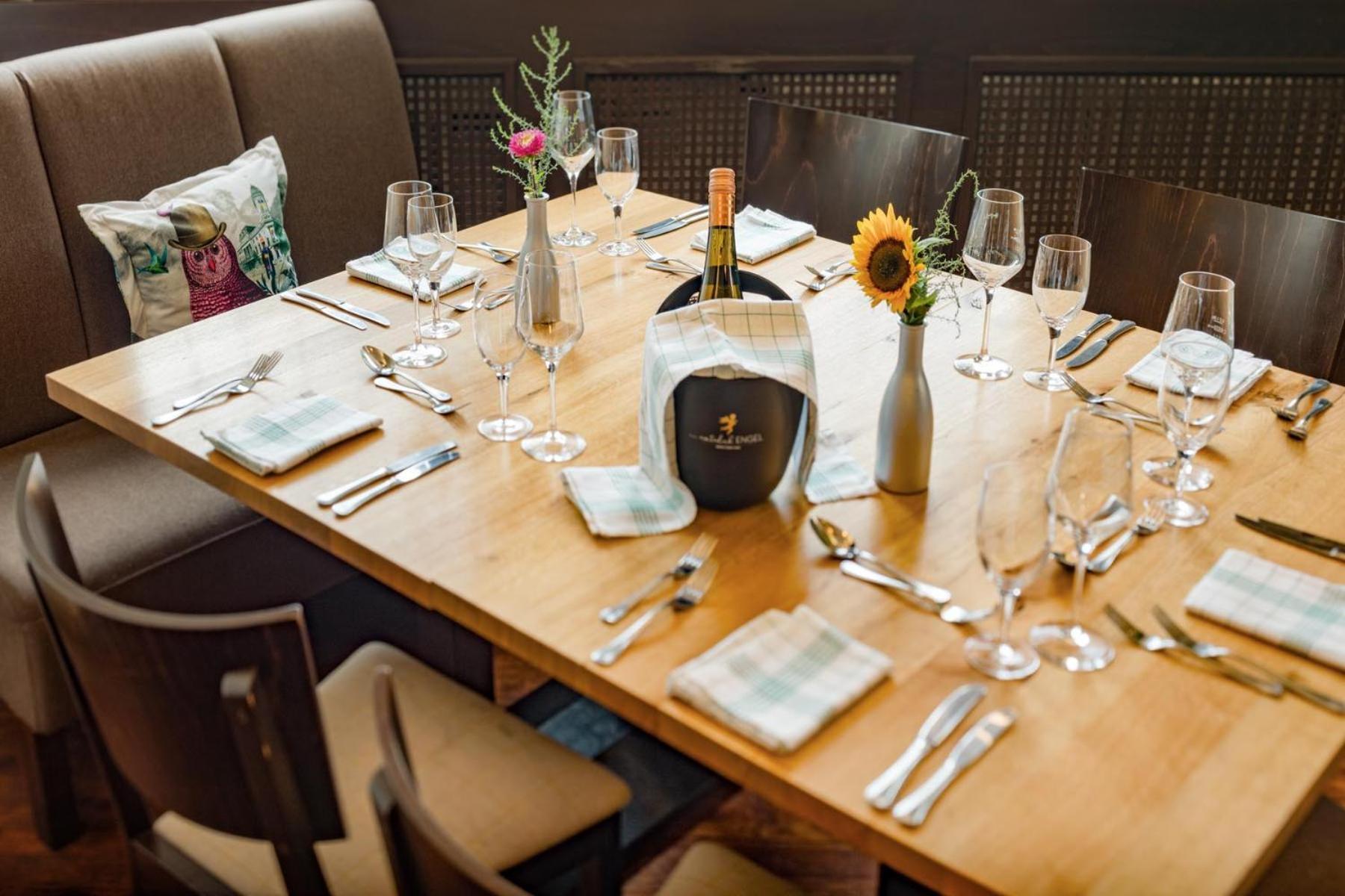 Hotel Restaurant Goldener Engel 3*